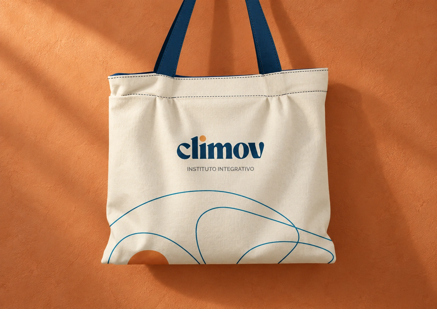 Ecobag com a identidade visual Climov.