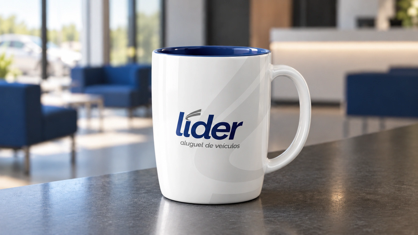 Caneca com a marca Líder.